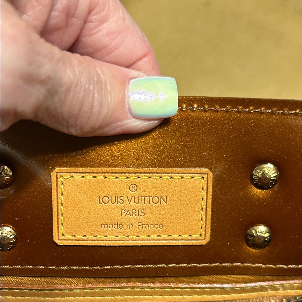 LV Monogram Vernis Reade Bronze MINI Tote Bag - Picture 11 of 16